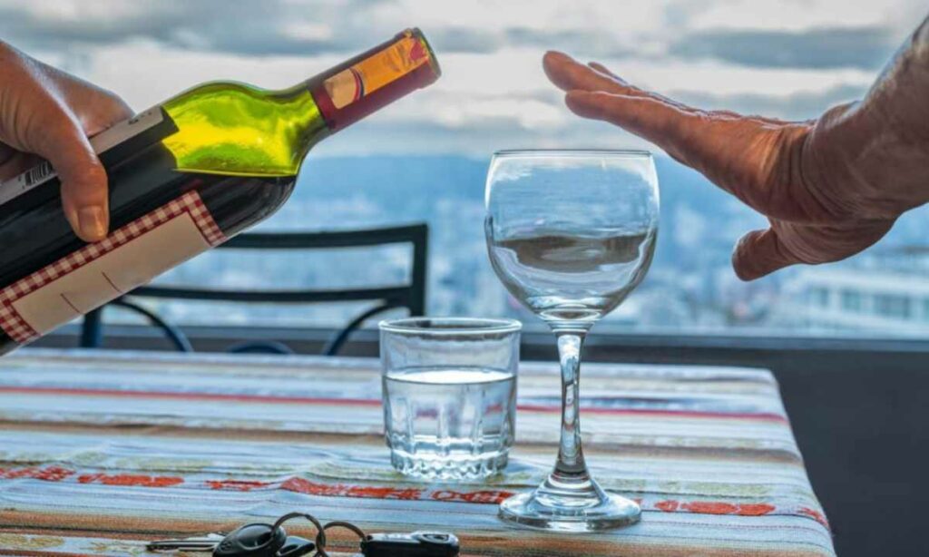 El consumo de alcohol provoca 2.6 millones de muertes cada año en el mundo, advirtió la Organización Mundial de la Salud (OMS). Foto: AFP