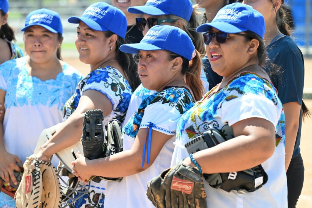 equipo femenino de softbol