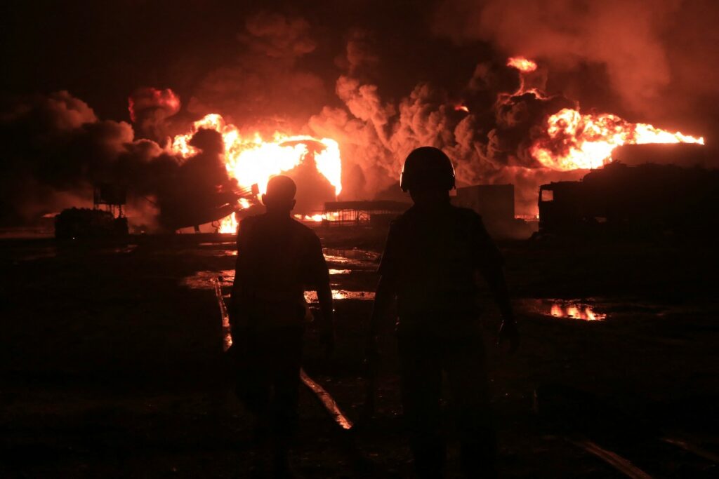 bombardeo israeli a Yemen