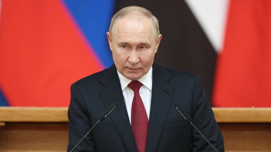 Rusia acusa a la OTAN de estar "plenamente implicada" en el conflicto de Ucrania