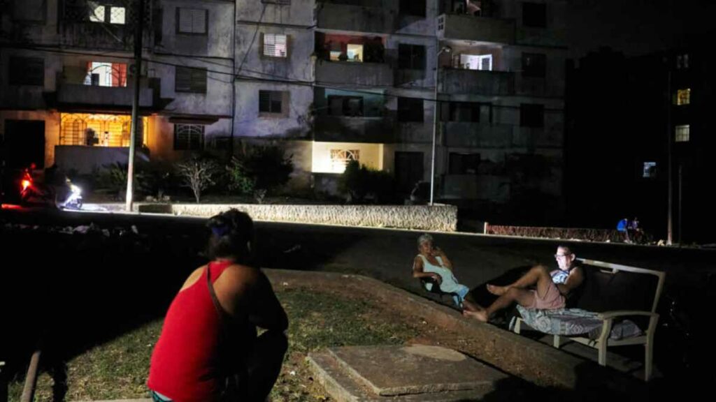 Los temidos y largos apagones vuelven a afectar a los cubanos, especialmente en el interior del país, debido a las averías en cinco de las ocho termoeléctricas.