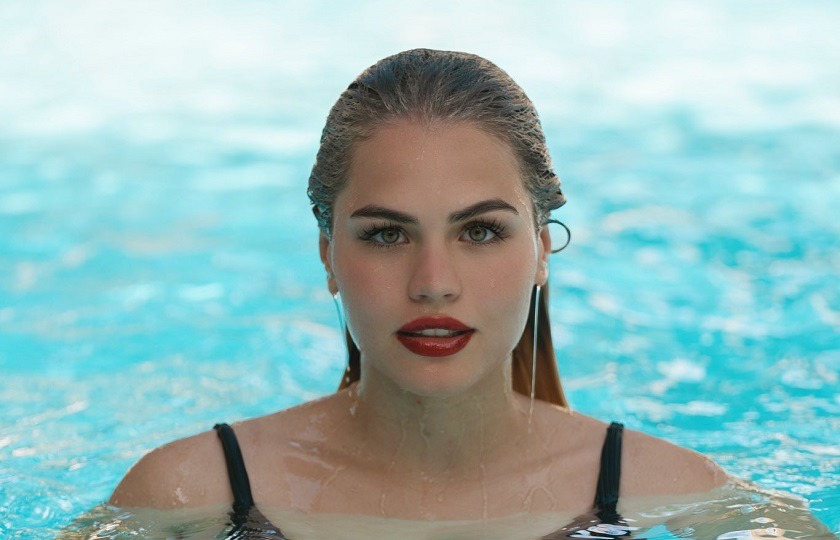 Llega a OnlyFans la polémica nadadora que se hizo viral en París-2024