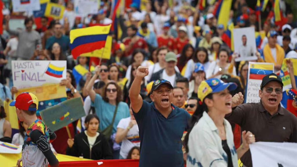 El fiscal general de Venezuela, Tarek William Saab anunció que se registran dos nuevas muertes por hechos violentos que totalizan 27 fallecidos.