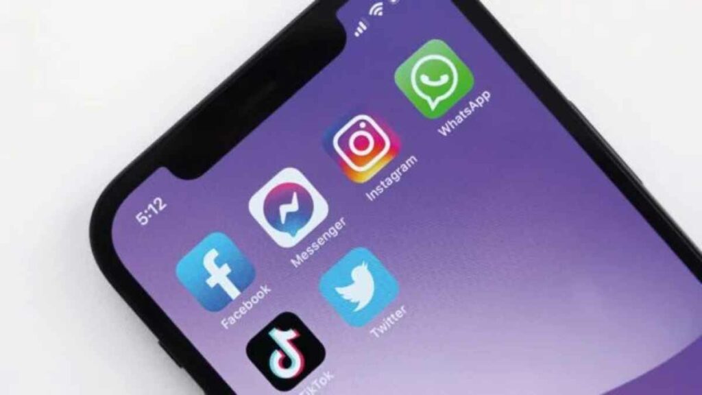 regular las redes sociales