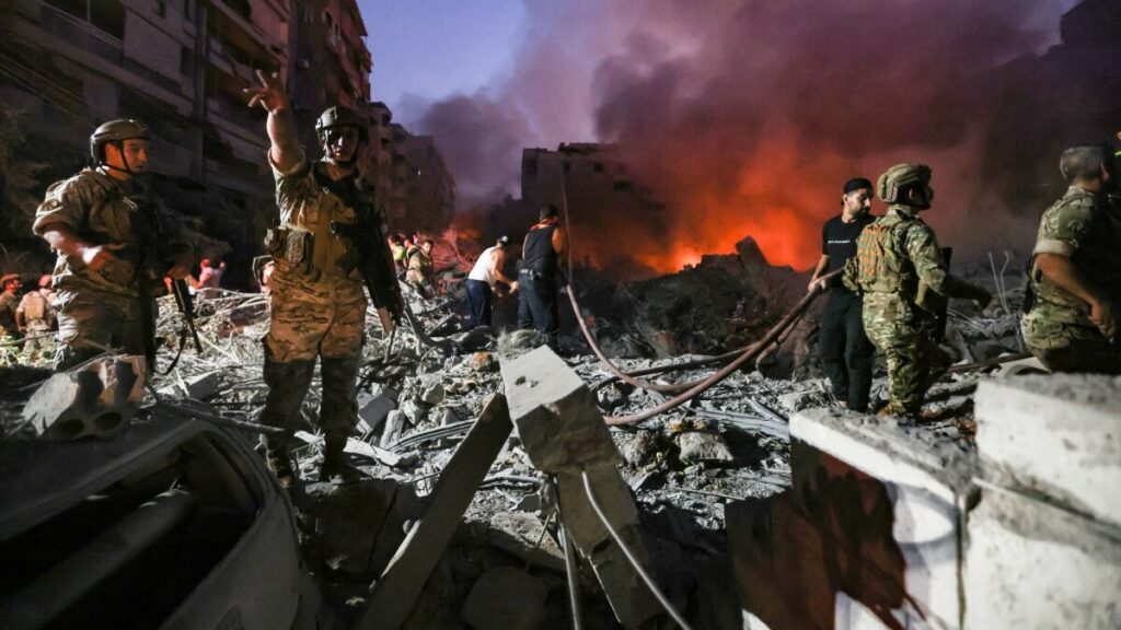 Israel intenta matar al líder de Hezbolá con un potente bombardeo en Beirut