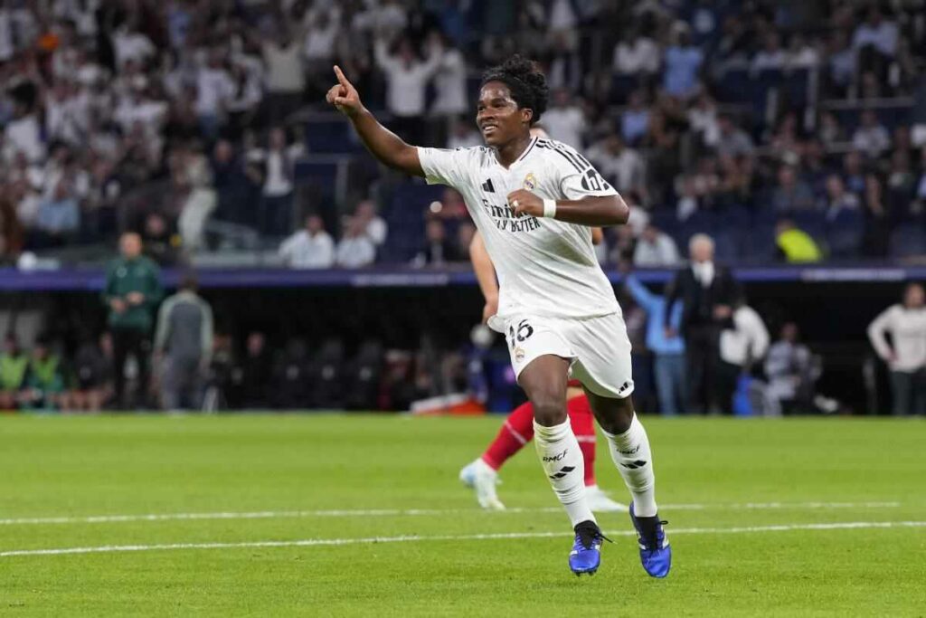 “Cuando fallas todo el mundo te menosprecia”, declaró el delantero brasileño Endrick, tras disputar su primer partido como titular con el Real Madrid.
