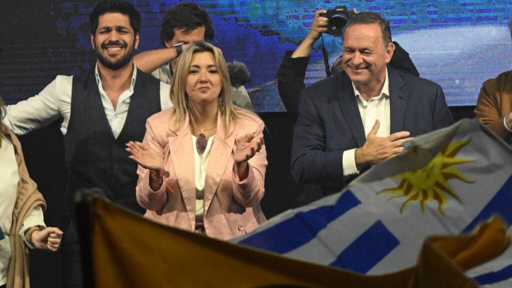 Habrá balotaje en Uruguay entre un opositor de izquierda y el candidato oficialista