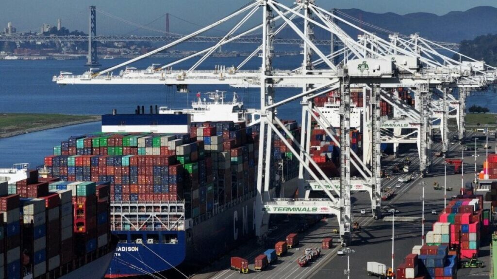 Empresas en EEUU se preparan para más aranceles a las puertas de las elecciones