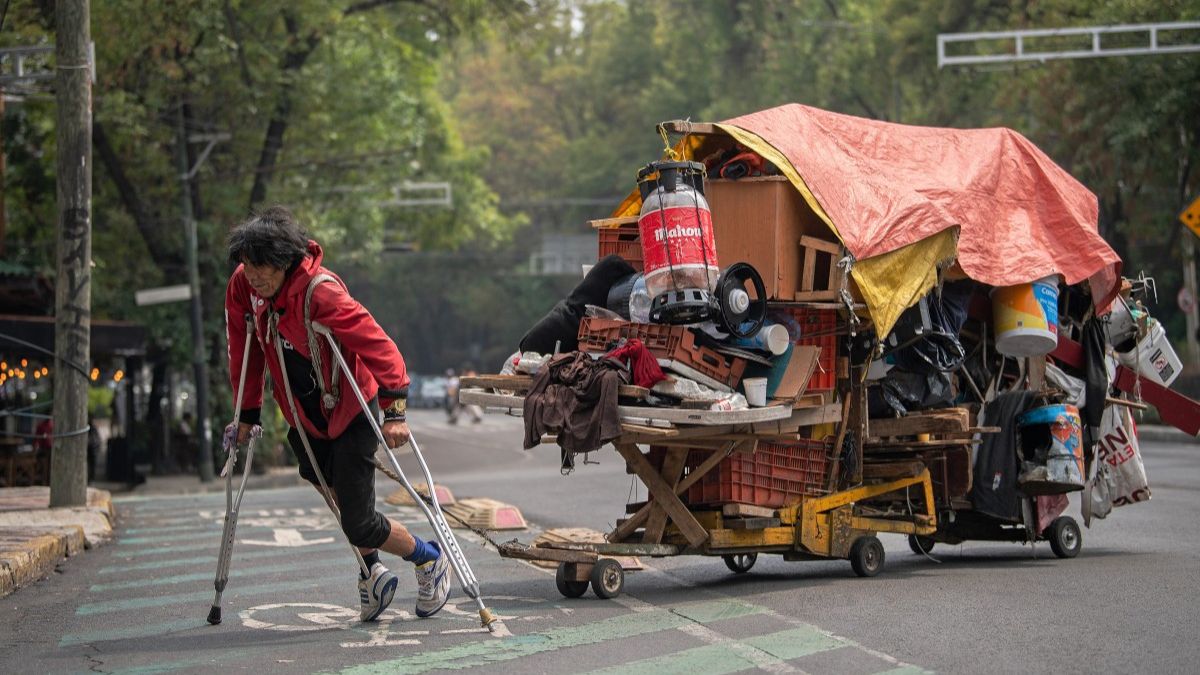 Crece la pobreza extrema: ya afecta a más de 1.100 millones de personas ...