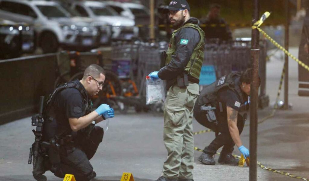Un empresario brasileño fue asesinado a tiros en el aeropuerto internacional de Guarulhos, que sirve a la ciudad de Sao Paulo.