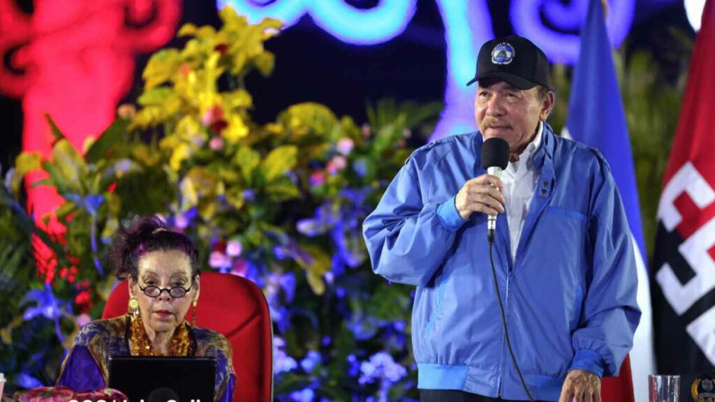 La reforma constitucional que impulsa el presidente Daniel Ortega en Nicaragua toca la médula del Estado al crear la figura de "copresidenta" para su esposa Rosario Murillo.