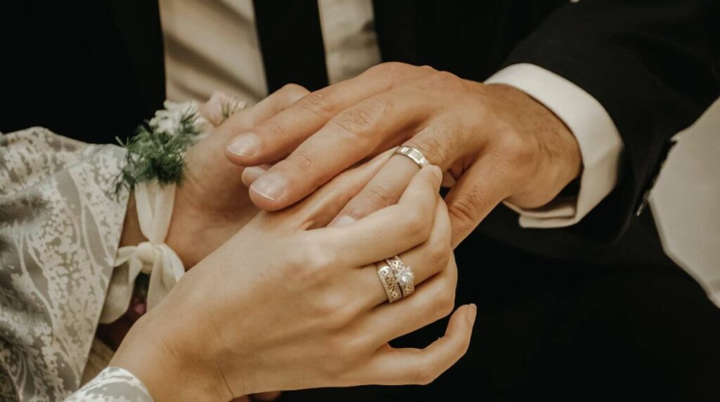 anillo de bodas