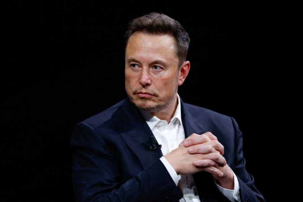 Elon Musk afirmó, que como futuro responsable de “eficiencia” del Estado prevé recortes masivos de funcionarios.