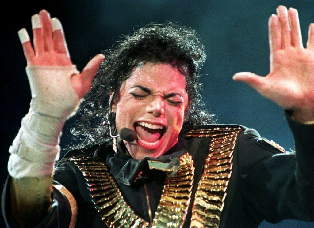 Guerra por la fortuna de Michael Jackson: su hija acusa de "incompetente" al administrador de la herencia y exige reducir sus honorarios