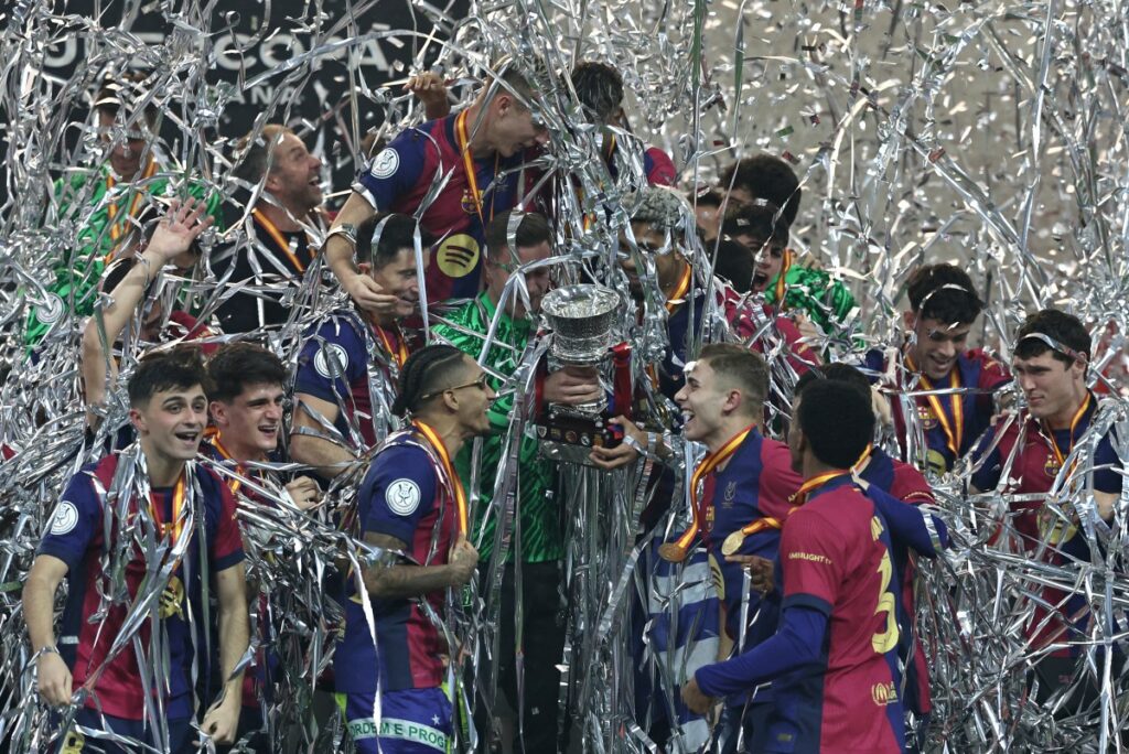 Barcelona arrolla 5-2 al Real Madrid y se queda con la Supercopa de ...