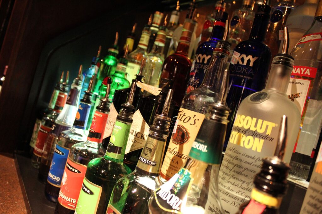 piden que bebidas alcoholicas lleven etiqueta de advertencia por cancer