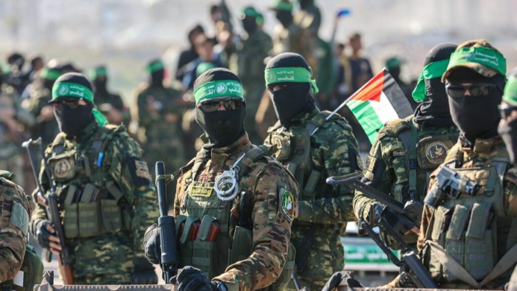 Hamás rechaza la propuesta "racista" de Trump de tomar Gaza y trasladar a los palestinos