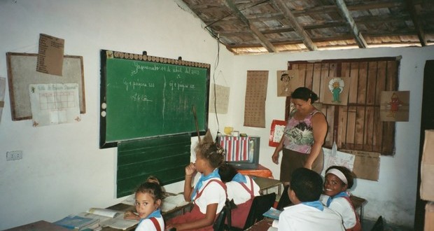 crisis escuela en Cuba