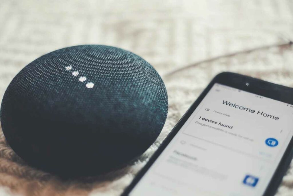 Esta revolución es posible gracias a la aparición de los agentes de inteligencia artificial (IA) que ya no se limitan a responder preguntas o crear contenido