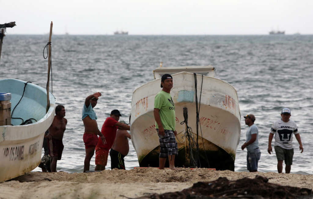 Alvin se debilita rumbo a Baja California como baja presión remanente, según autoridades