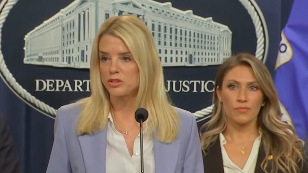 iscal general pam bondi habla sobre el decomiso de droga del cartel de Sinaloa