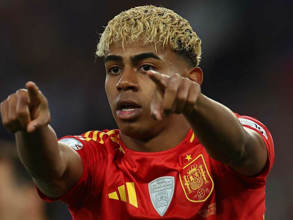 Después de ser el emblema de la España campeona de la Eurocopa en 2024, Yamal aspirará en la final de Múnich contra Portugal, a su segundo título con la Roja.