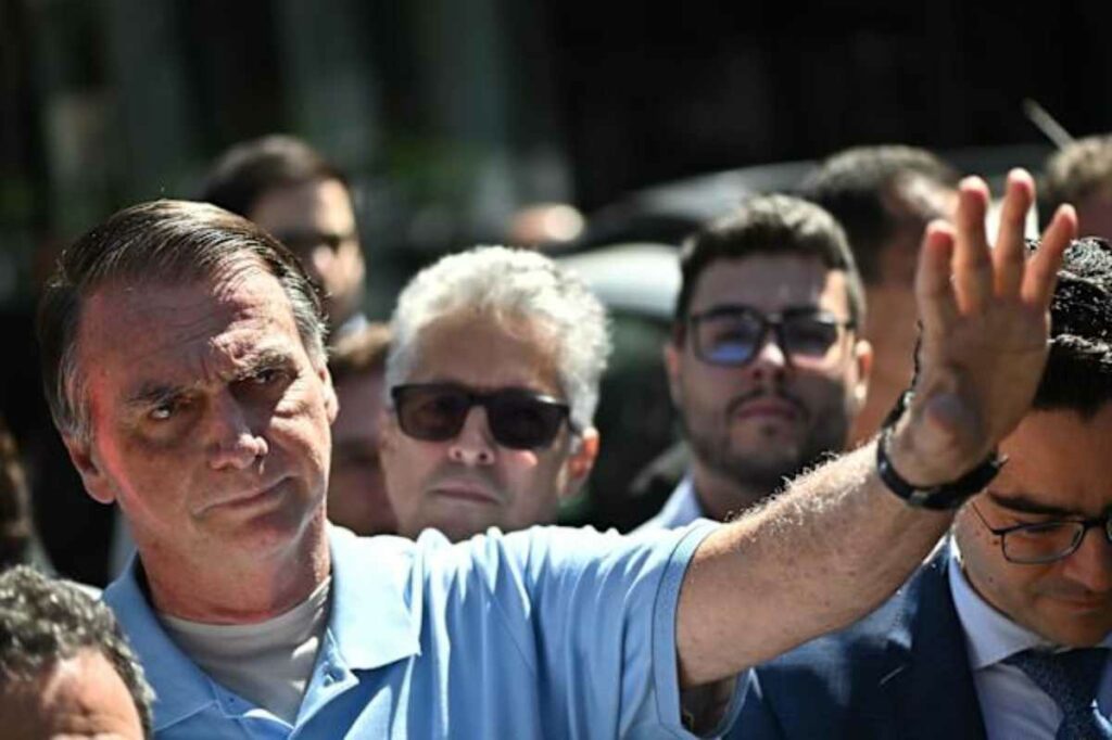 Bolsonaro, de 70 años, es acusado de liderar una “organización criminal” para desconocer los resultados de los comicios de octubre de 2022