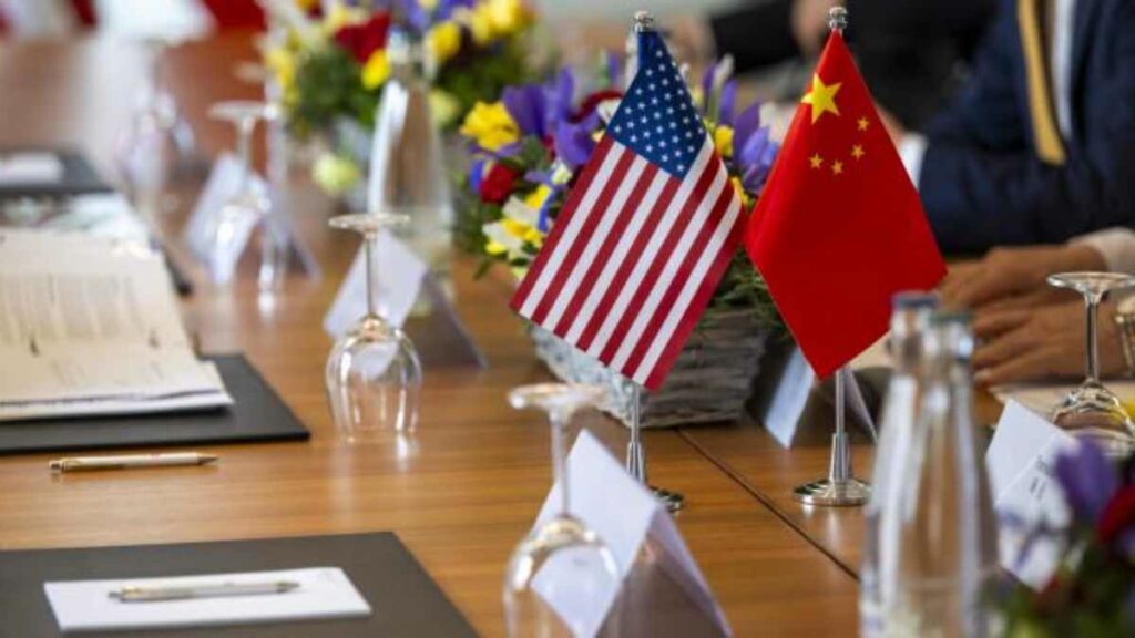 El presidente republicano dijo que China suministrará metales de tierras raras e imanes y Washington permitirá que los estudiantes chinos sigan en las universidades estadounidenses.
