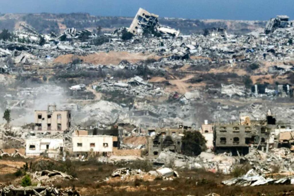No hubo comentarios inmediatos del ejército israelí, cuyas fuerzas llevan a cabo operaciones contra el movimiento islamista palestino Hamás en la Franja de Gaza