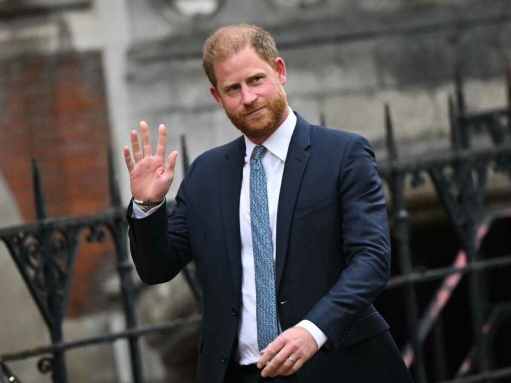 A finales de marzo, el hijo menor del rey Carlos III renunció a su papel de padrino de la asociación benéfica Sentebale, fundada en Lesoto para luchar contra el sida en África