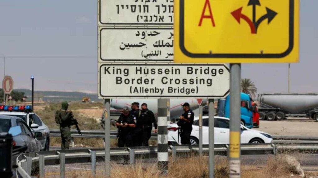 El cruce de Al Karameh es la única salida internacional para los palestinos en Cisjordania que no requiere pasar por Israel