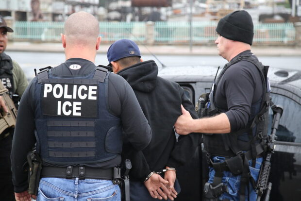 muertos en custodia del ICE