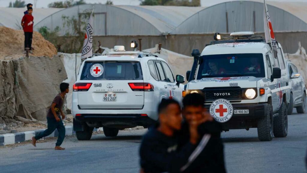 Israel lanzó una serie de bombardeos contra Gaza en la noche del martes tras un ataque que mató a un soldado israelí en el sur del territorio palestino.