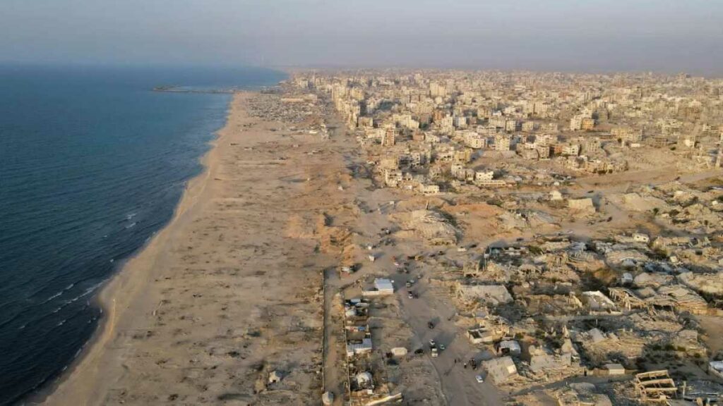 La OMS apoyó la evacuación médica de casi 7.800 pacientes desde que estalló la guerra entre Israel y Hamás en Gaza en octubre de 2023