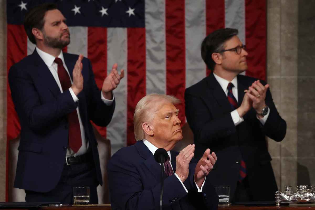 Trump dice que no quiere muertes por redadas migratorias, pero pide que cese la “resistencia” - Mediatiko