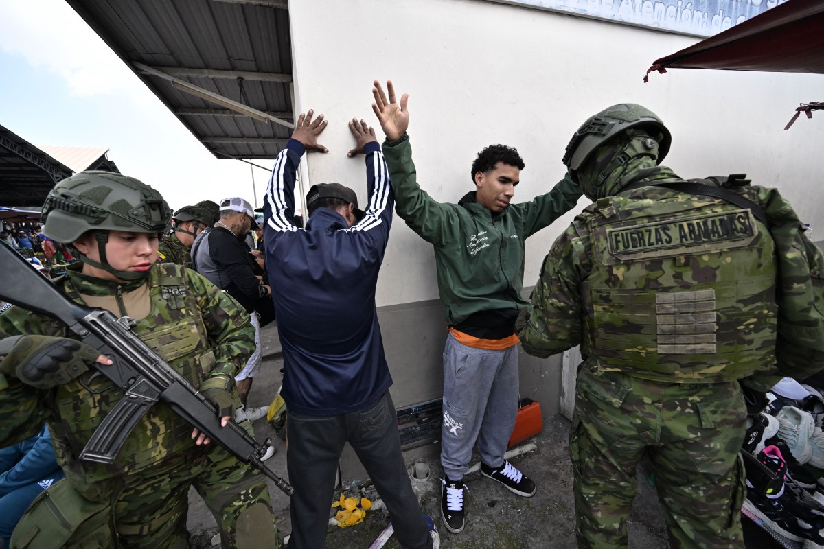 Más de 250 detenidos en Ecuador durante primer día de toque de queda ...
