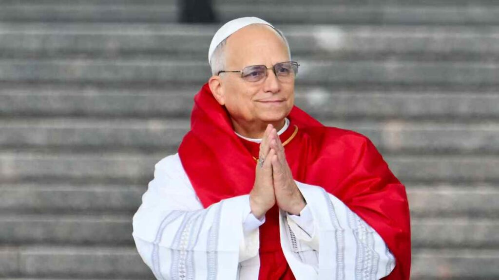 El papa pronunció su discurso en el palacio presidencial y ante Biya, en el primer acto de su visita a Camerún y segunda etapa de su periplo africano tras llegar de Argelia.