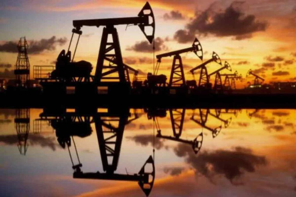 El WTI bajó de la barrera de los 100 dólares el barril, en la que se había instalado los últimos días