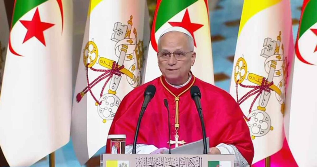 En su segundo día en Guinea, última etapa de su intensa gira por África, el papa se trasladó hasta Mongomo