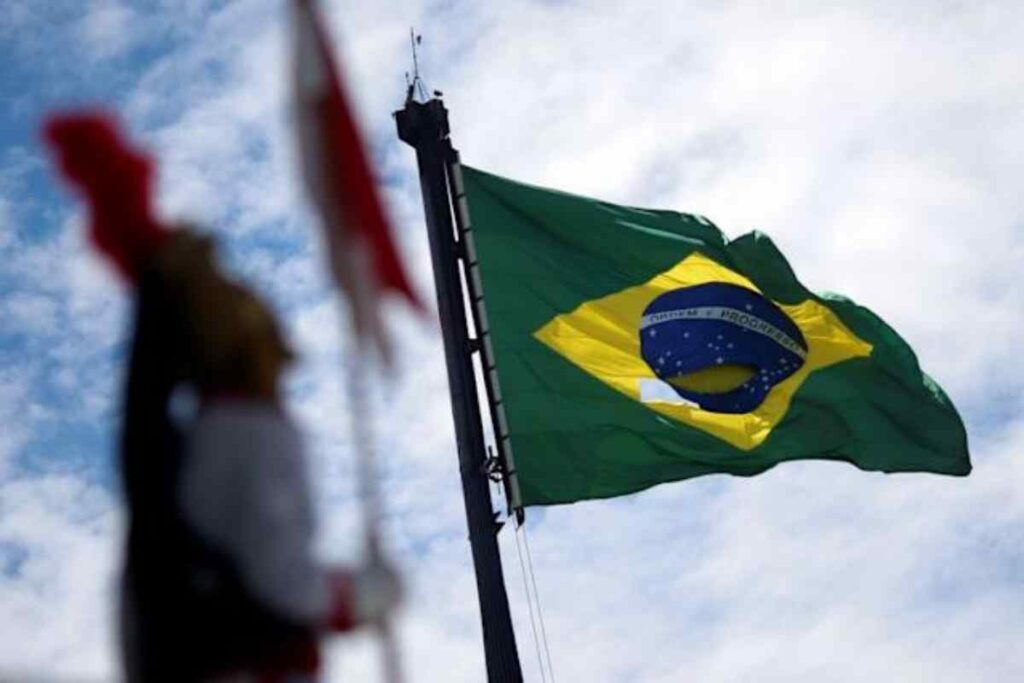 Los posibles nuevos aranceles, que se aplicarían si los dos Gobiernos no llegan a un acuerdo antes del 15 de julio, fueron justificados por supuestas políticas “desleales” de Brasil