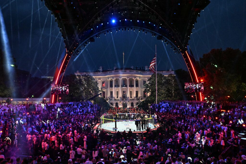 El FBI frustró un posible ataque en evento de UFC en la Casa Blanca (director)