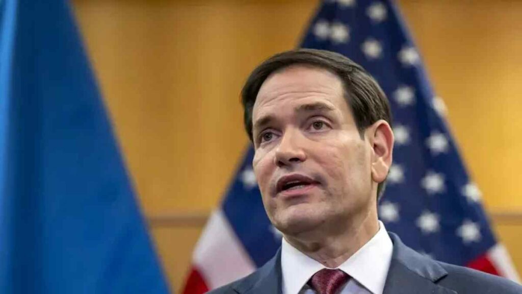 Las declaraciones de Rubio se producen un día después que Trump entrara de lleno en la campaña colombiana al anunciar su respaldo a De la Espriella, a quien calificó de “inteligente, fuerte y decidido”.
