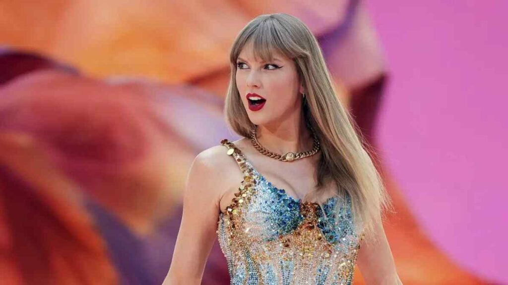 El tema, escrito y producido por Swift y Jack Antonoff, “se lanzará en todas las plataformas de música en plataforma de contenidos en línea ('streaming') y compra el viernes 5 de junio”, anunció este lunes Disney en un comunicado.Principio del formulario