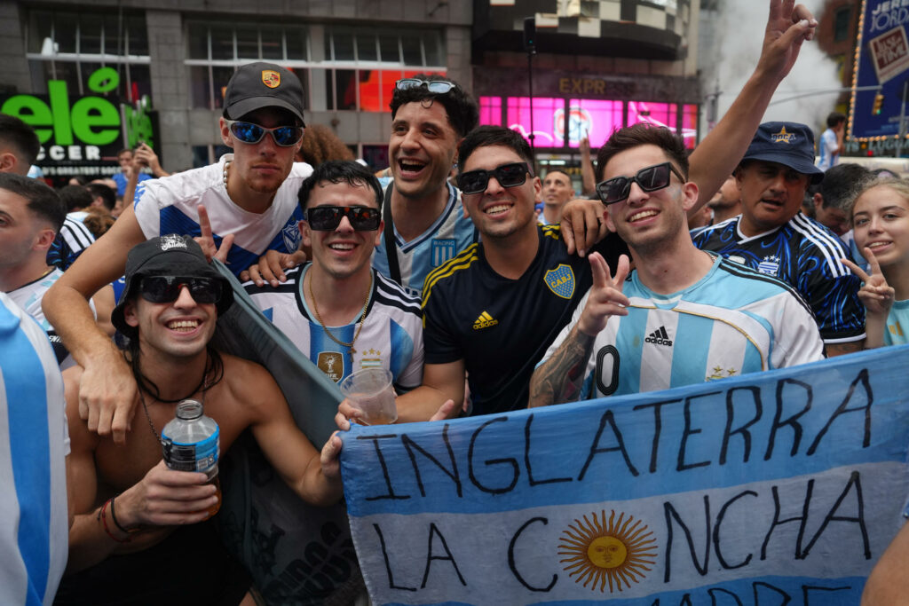 Banderazo argentino en Times Square