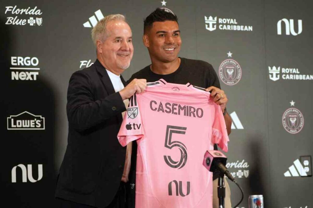 "Nosotros llegamos a un acuerdo con Los Angeles Galaxy para poder tener el derecho de negociar con Casemiro", dijo Mas durante la presentación del brasileño