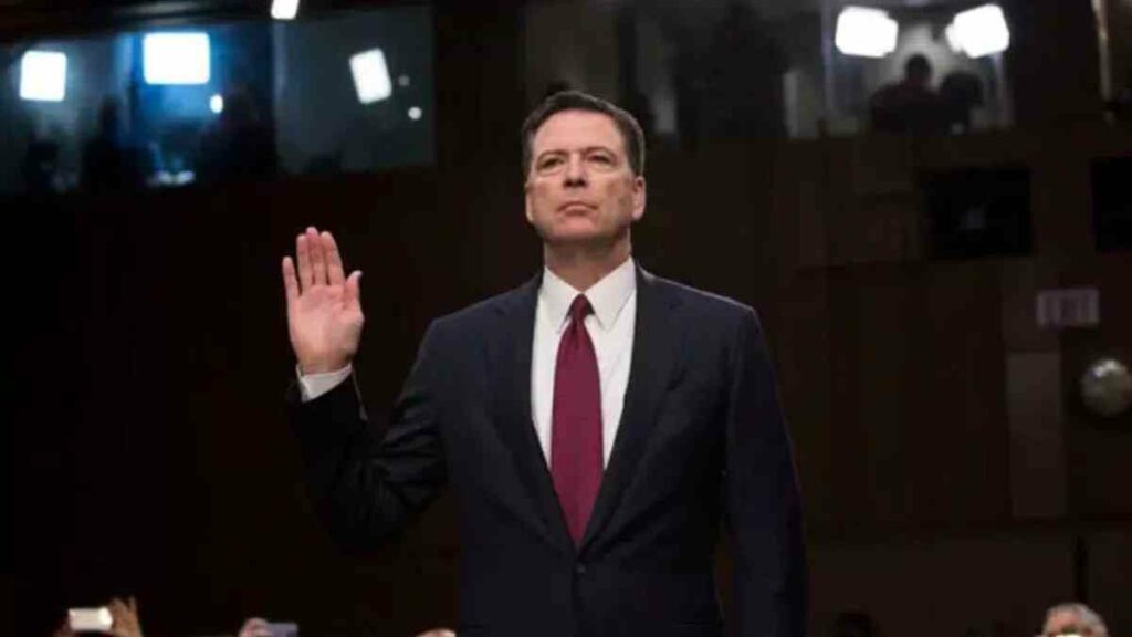 Esta es la segunda imputación contra Comey, acérrimo crítico de Trump, después que un tribunal desechara una primera demanda del DOJ por presuntos delitos de declaración falsa al Congreso y obstrucción
