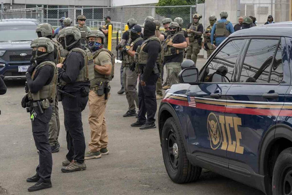 El Servicio de Inmigración y Control de Aduanas (ICE) presentó un documento ante la corte federal en Nueva Jersey indicando que continuará adelante con el plan de establecer el centro para inmigrantes en el municipio de Roxbury.