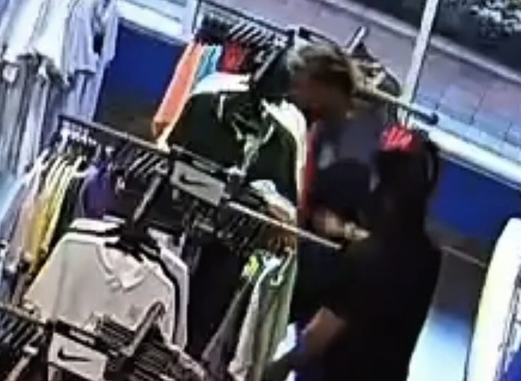 Arrestan en Miami a extenista uruguayo tras violento incidente en Doral captado en video
