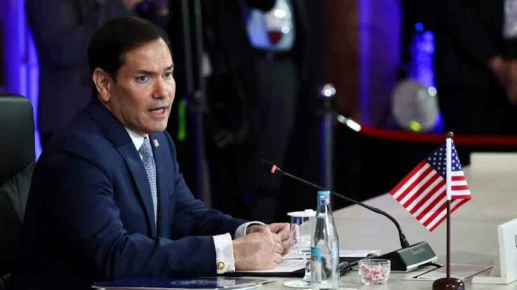 “Intentamos promover reformas y pedimos que nos escucharan, pero se negaron; son muy arrogantes”, declaró Rubio