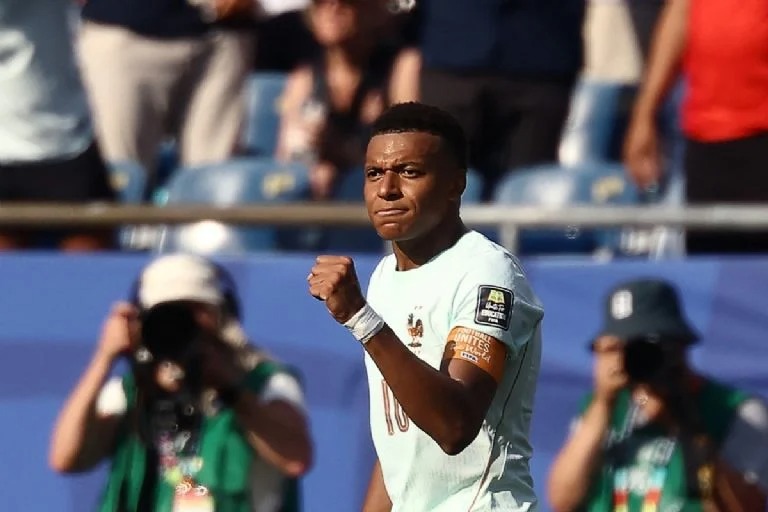 Francia clasifica a las semifinales del Mundial 2026 